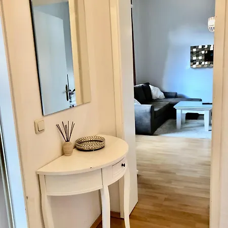 Am Schlossgarten * Schwerin (Mecklenburg-Vorpommern)